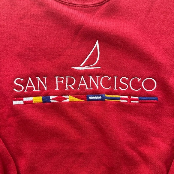 Crazy Shirts Red Vintage Crewneck Sweater with Sailboat Motif Size M Made in USA - Picture 2 of 7